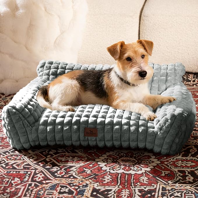 Cat Couch Bed with Fluffy Faux Rabbit Fur for Indoor Cats, 30 Inch | Cute Fuzzy Cat Sofa Recliner With Washable Cover, Suppportive Cozy Pets Couch in 3D Diamond Pattern, Grey