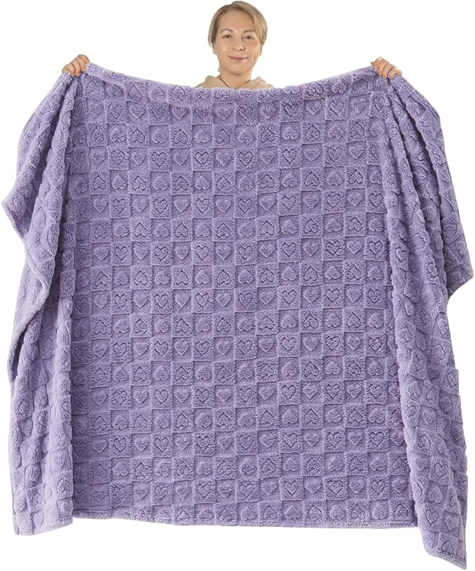 NEWCOSPLAY 3D Heart Checkered Flannel Throw Blanket, Lavender, 50"x70" | Super Soft Cute Lightweight Decorative Premium Silky Fleece Blanket for Couch Sofa Bed, Gift for Women Men, All Season Use