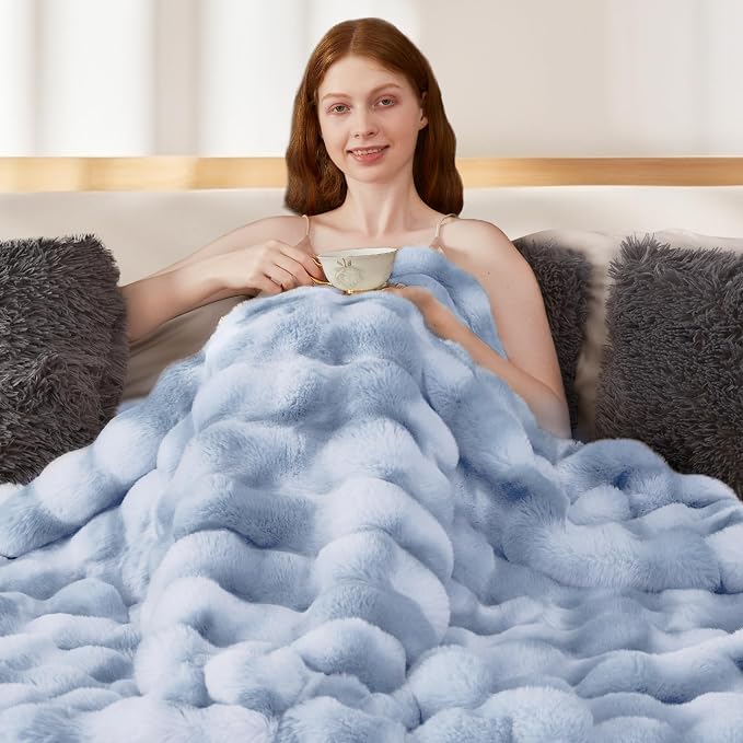 Luxury 1000GSM Faux Rabbit Fur Throw Blanket, Super Heavy Warm Cozy Grey Blankets for Couch Bed Sofa, Ruched Plush Fuzzy Elegant Soft Reversible Mink Blanket for Living Room Bedroom, Blue