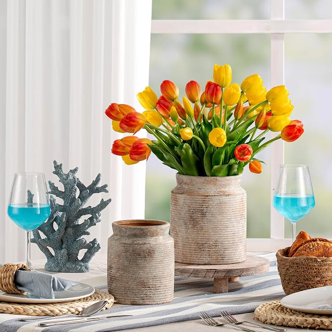 Ceramic Flower Vase 6.5 inch Farmhouse Rustic Vase for Home Decor Handcrafted Pottery Vase Small Terracotta Vases for Dining Table Decor Fireplace Living Room Bathroom Wedding Centerpiece(S-Terra)