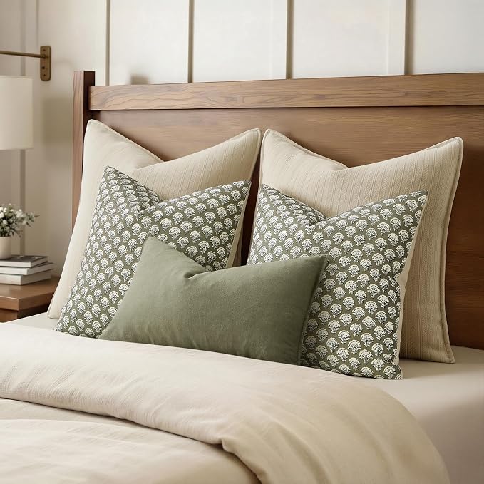 MIULEE Floral Print Decorative Pillow Covers 20x20, Sage Green | Vintage Boho Farmhouse Modern Home Decor, Set of 2, Block Print Cushion Covers for Couch Sofa Bed Living Room