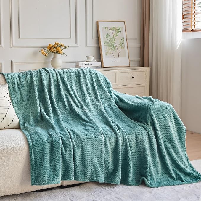 NEWCOSPLAY Fleece Leaves Pattern Twin Blanket, Light Teal, 60"x80" | Super Soft Throw Blanket, Lightweight Cozy Bed Sofa Blanket, Premium Silky Flannel Fleece, Travel Blanket for All Season Use
