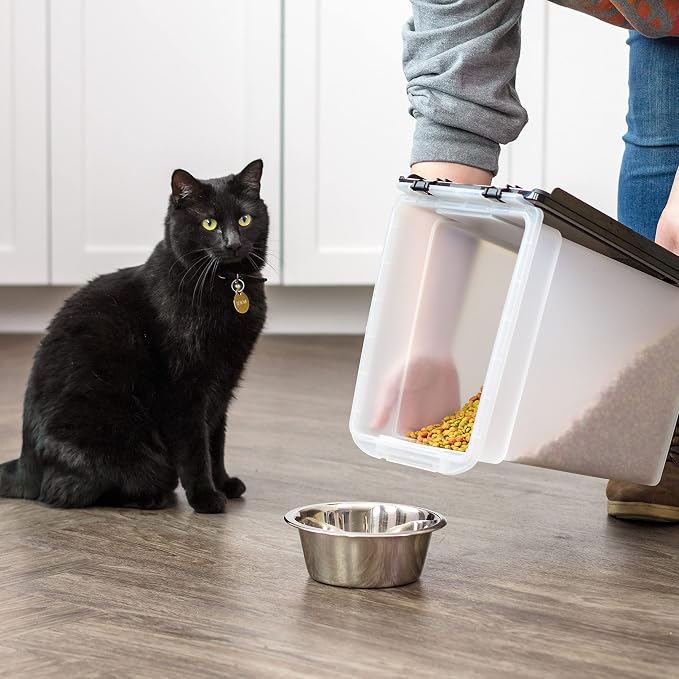 IRIS USA Dog Food Storage Container, Up to 10 lbs, Clear/Black, Made in USA