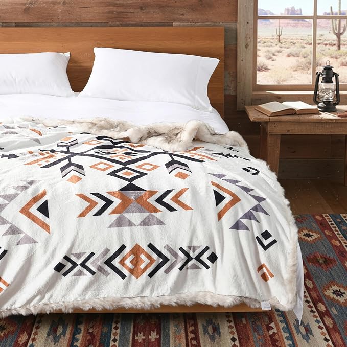 Luxury Plush Faux Fur Throw Blanket with Aztec Pattern, Super Warm, Fuzzy, Elegant, Fluffy Decoration Blanket for Couch, Armchair, Sofa and Bed, 60''x 80'', Cream
