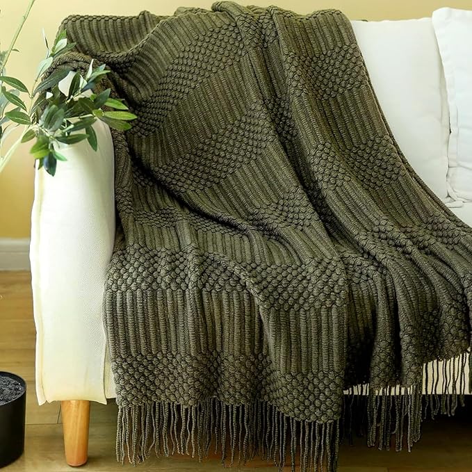 Blagic Soft Knitted Throw Blanket for Couch and Bed,Dark Green,50"x60" | Lightweight and Cozy,Farmhouse Boho Blanket with Tassel,Decorative for Living Room,Gifts for Adults,All Season Use