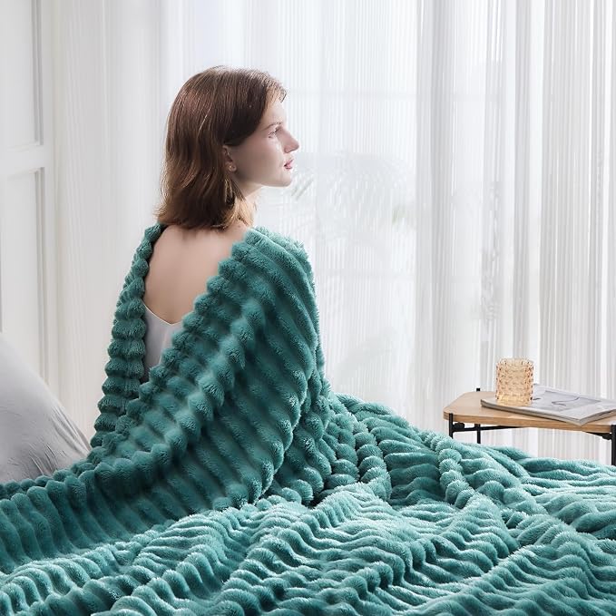 NEWCOSPLAY Fleece Ribbed Cozy Twin Blanket for Couch, Light Teal, 60"x80" | Premium Silky Flannel Blanket, Soft Lightweight Fluffy Throw Blanket for Bed Sofa Decor, Gift for All Season Use