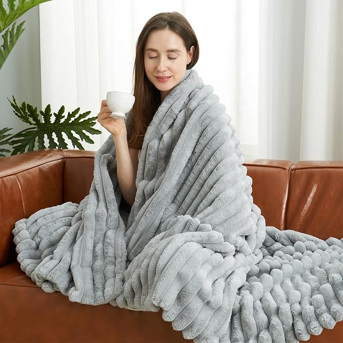 Faux Fur Throw Blanket for Couch, Cozy Fuzzy Fluffy Fur Luxurious Soft Striped Plush Gift Blankets for Family Sofa Chair Bedroom, 55"x70", Light Grey