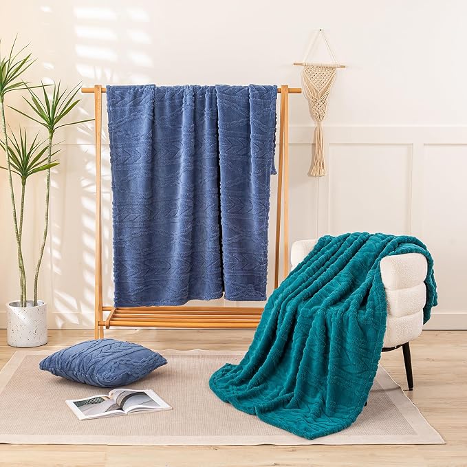 YUSOKI Sherpa Fleece Large Throw Blanket, Washed Blue, 50"x65" | 3D Stylish Design,320GSM, Non-Shedding, Lightweight for All Season Use, stays fluffy after repeated washes, Perfect Gifts