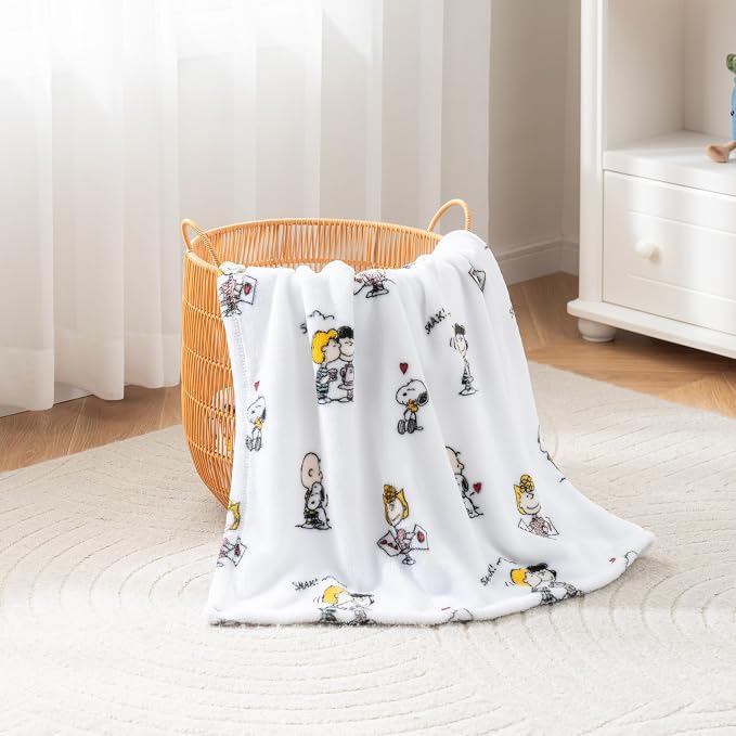 Berkshire Blanket Peanuts® VelvetLoft® Cute Character Snoopy Plush Oversized Throw Blanket, Peanuts I got a Valentine White (50in x 60in)