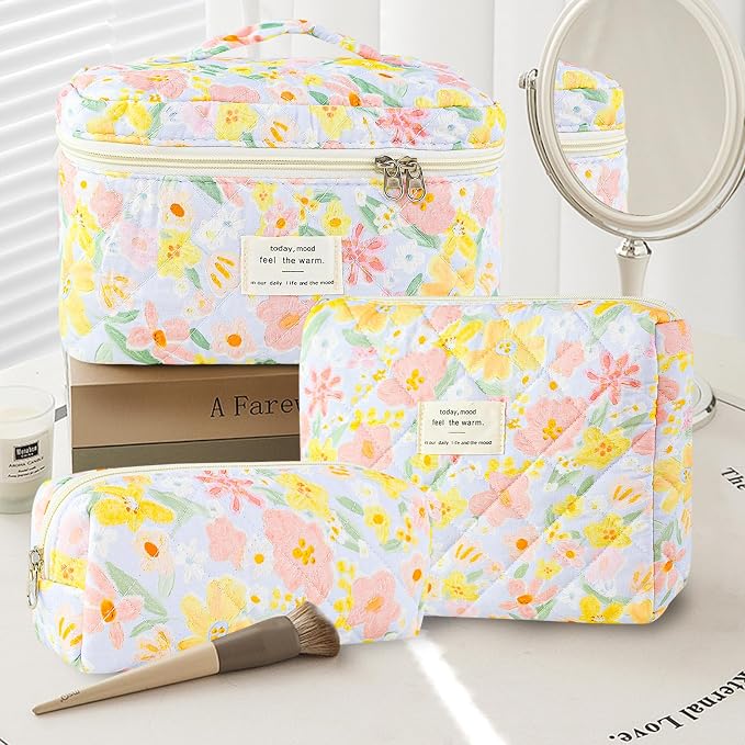 GISMTR 3Pcs Makeup Bag Cotton Quilted Travel Cosmetic Bag Cute Floral Makeup Pouch Large Toiletry Bag for Women Girls
