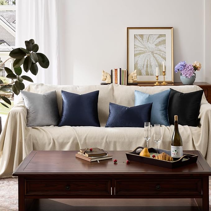 GIGIZAZA Navy Velvet Pillow Covers 16x16 Decorative Pillows Pack of 2 | Blue Throw Pillows for Couch Sofa,280gsm Soft Textured Fabric,Modern Square Pillowcases,Luxury Cushion Covers
