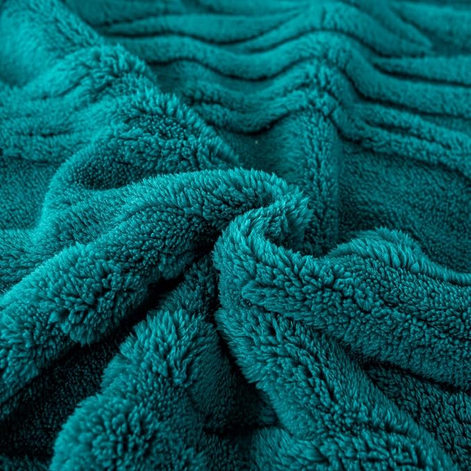 YUSOKI Sherpa Fleece Large Throw Blanket, Teal, 50"x65" | 3D Stylish Design,320GSM, Non-Shedding, Lightweight for All Season Use, stays fluffy after repeated washes, Perfect Gifts