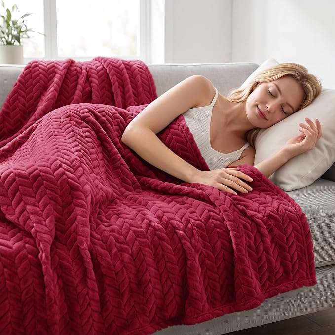 Exclusivo Mezcla Fleece Throw Blanket for Couch Sofa, 50”x70”, Deep Red | Oversized Soft Cozy Fluffy Blankets for Summer, Decorative Plush Flannel Throws for Living room, Bedroom with Leaves Pattern