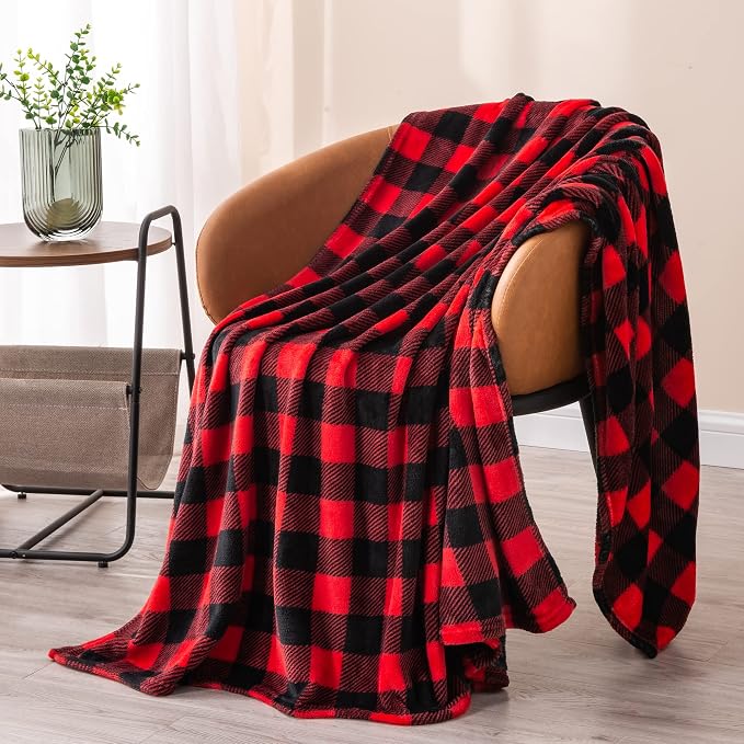 BEDELITE Plaid Fleece Throw Blanket, Red & Black Buffalo 50x60 Throw | 100% Polyester Microfibe, Soft Cozy, Lightweight Warm, Classic Buffalo Plaid, Room Decor, Machine Washable, for Couch Bed