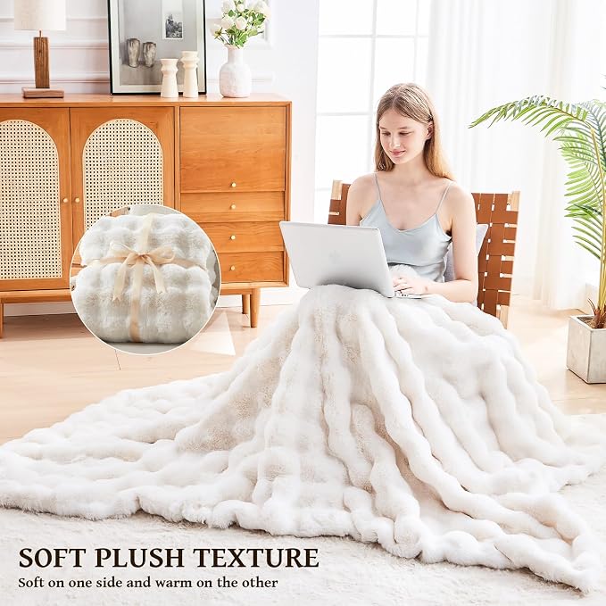 Faux Fur King Blanket for Couch, 1000 GSM Cozy Fuzzy Fluffy Soft Plush Thick Bubble Sherpa Blanket for Sofa Bedroom Living Room, Mothers Day Birthday Gifts for Women Home Decor