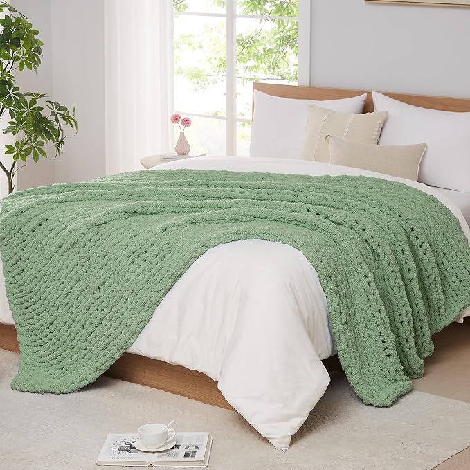 L'AGRATY Chunky Knit Throw Blanket for Couch, 50 x 60 Inches, Sage Green | Handmade Chenille Crochet Blanket for Sofa Bed, Thick Cable Knitted Blankets for Room Home Decor, Birthday Gift for Women Mom