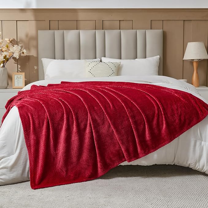 NEWCOSPLAY Fleece Leaves Pattern Throw Blanket, Red, 50"x60" | Super Soft Throw Blanket, Lightweight Cozy Bed Sofa Blanket, Premium Silky Flannel Fleece, Travel Blanket for All Season Use