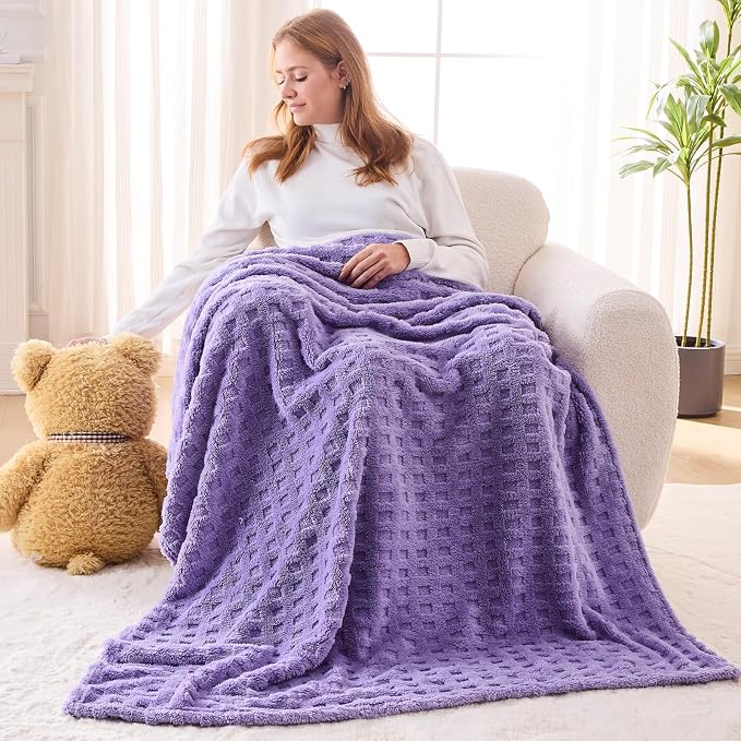 NEWCOSPLAY 3D Waffle Checkered Flannel Throw Blanket, Lavender, 50"x70" | Super Soft Cute Lightweight Decorative Premium Silky Fleece Blanket for Couch Sofa Bed, Gift for Women Men, All Season Use