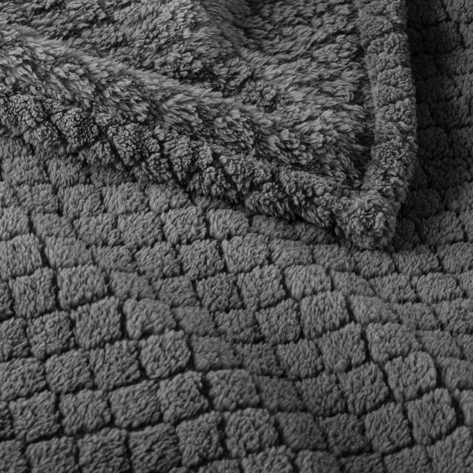 Exclusivo Mezcla Soft Fleece Throw Blanket for Couch, Dark Grey | Jacquard Lightweight Cozy Throws for Bed, Sofa, Breathable Decorative Fuzzy Textured All Season Use, 50x60 Inches