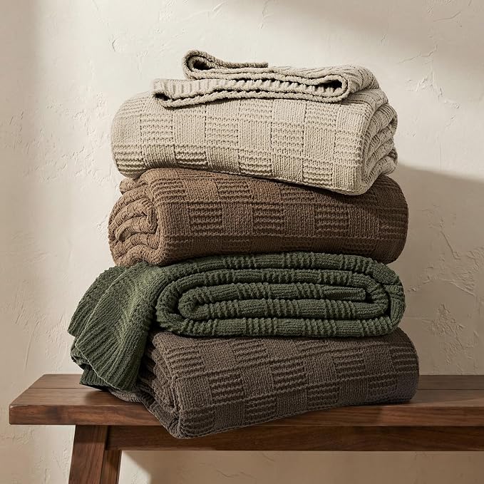EVERGRACEHOME Modern Checkered Chenille Throw Blanket, 60x80, Olive Green | Lightweight Warmth, All-Season Breathability, OEKO-TEX certified, Timeless Grid Pattern, Farmhouse Throw for Couch, Bed, Sofa