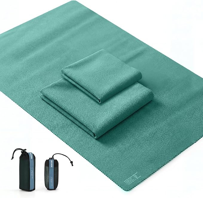 2 Pack Microfiber Travel Towel, Soft Lightweight Quick Dry Towel, Super Absorbent Compact Travel & Sports & Beach Towels for Camping, Backpack, Gym, Swimming, Yoga, Hiking (Green, Small + Medium)