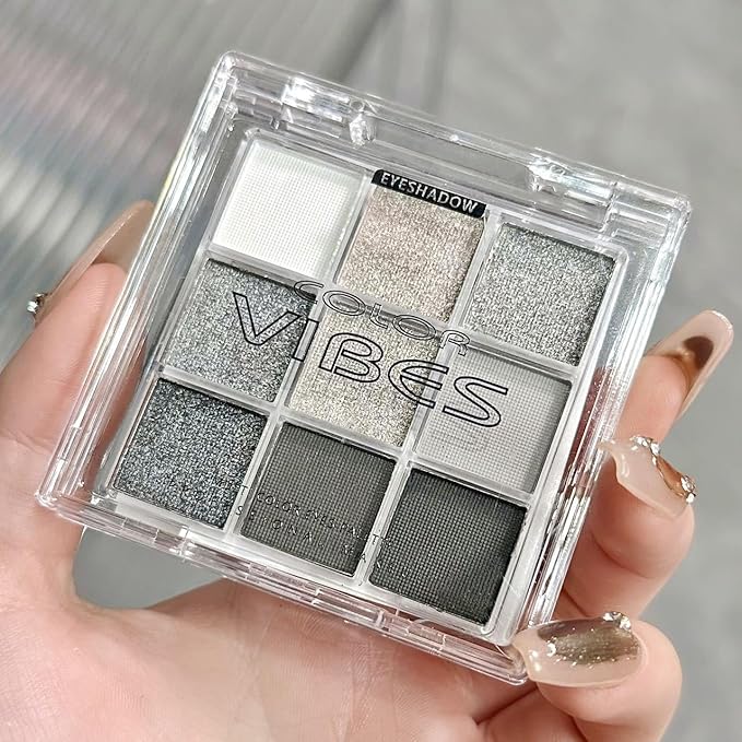 URQT Smoky Silver Eclipse Eyeshadow Palette – 9 Silver, Gray & Black Shades with Matte & Metallic Finishes, High Pigment Blendable Formula for Smoky Eye Looks