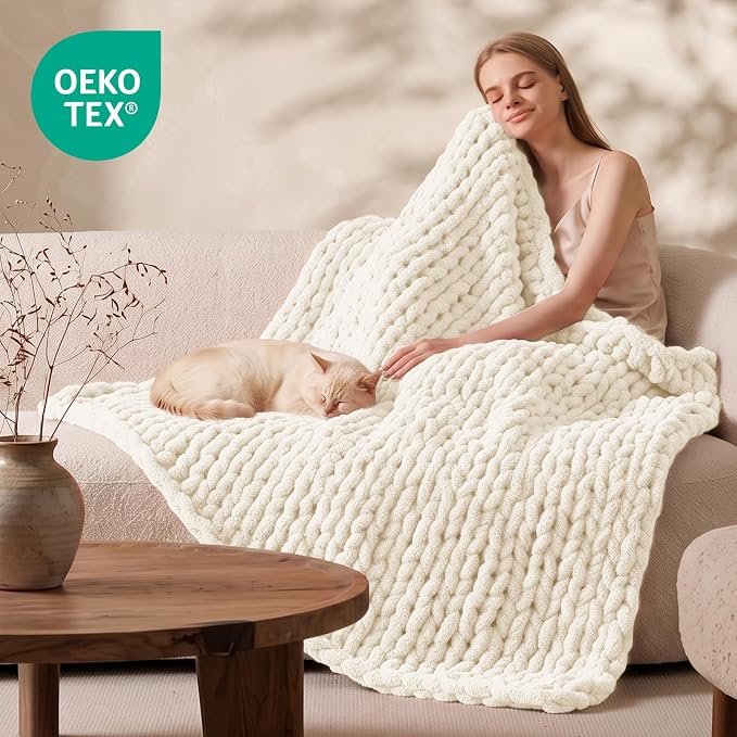 L'AGRATY Chunky Knit Throw Blanket for Couch, 50'' x 70'' Knit Throw, Ivory | Handmade Chenille Crochet Blanket for Sofa Bed, Thick Cable Knitted Blankets for Room Home Decor, Birthday Gift for Women Mom