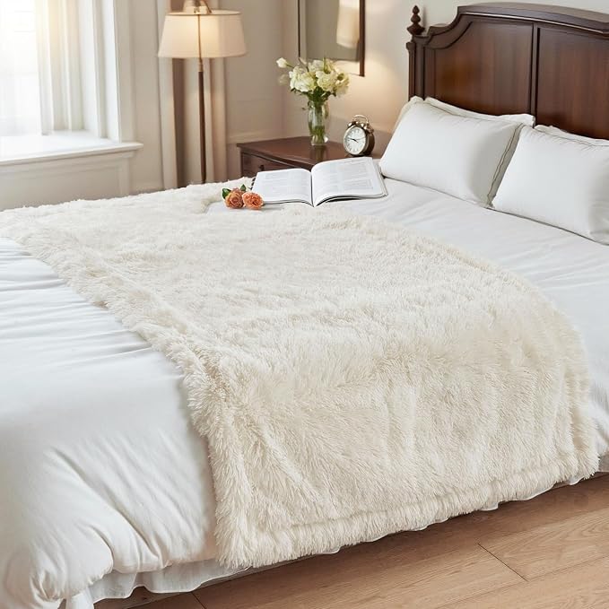 gogobunny Waterproof Dog Blanket, 33x77 Inch, Cream | Waterproof, Couch & Furniture Protection, Super Soft Reversible Throw, For Large Dogs & Cats, Calming Washable Fur & Sherpa