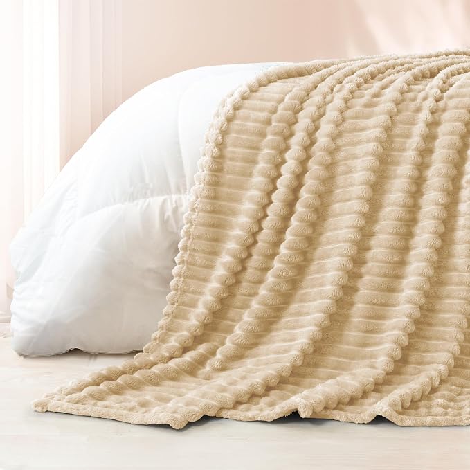 Exclusivo Mezcla Striped Twin Size Fleece Blanket for Bed, Couch, 60"x80" | Soft Breathable Cozy Bed Blankets, Lightweight Plush Fluffy Fuzzy Jacquard Decorative Blankets