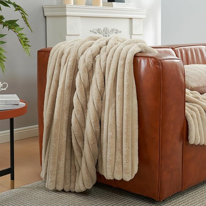 Faux Fur Throw Blanket for Couch, Cozy Fuzzy Fluffy Fur Luxurious Soft Striped Plush Gift Blankets for Family Sofa Chair Bedroom, 55"x70", Beige
