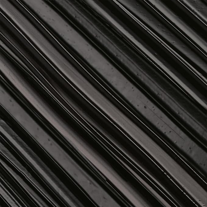 L'Oreal Paris Voluminous Panorama Mascara, Volumizing and Lengthening Mascara, Waterproof Longwear and Smudge Resistant Make Up, Black, 0.33 Fl Oz