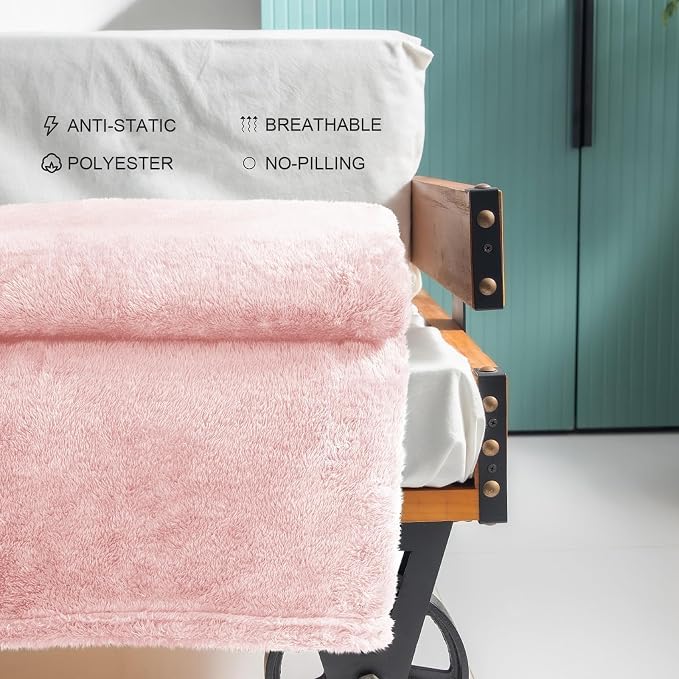 Exclusivo Mezcla Fuzzy Large Fleece Throw Blanket for Couch, Light Pink | 50x70 Inches, Super Soft and Cozy Throw, Plush Fluffy Blanket for Sofa, Bed, Bedroom, Home Decor, All Season