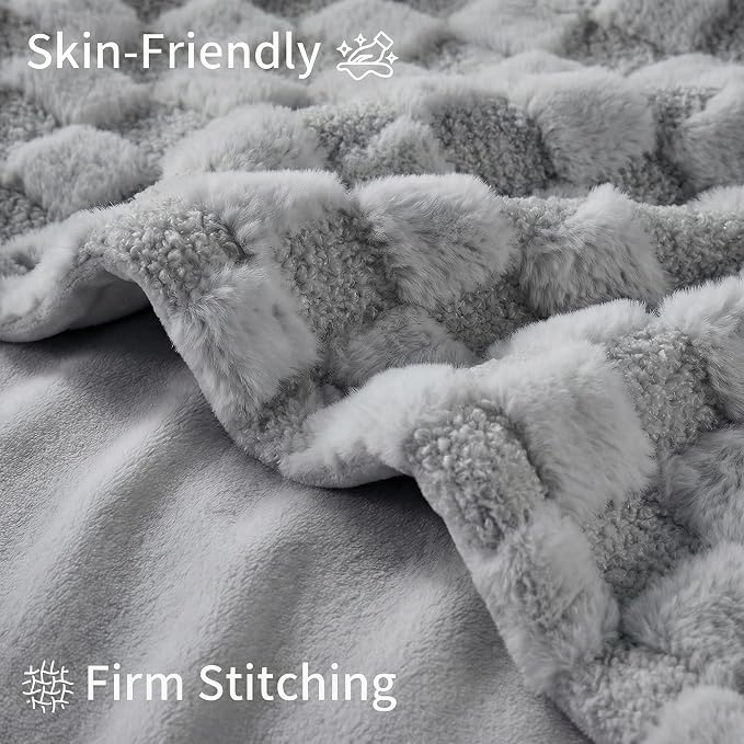 Luxury 3D Checkered Throw Blanket Reversible Thick Warm Blankets for Couch | Soft Velvet Flannel Fuzzy Plush Gift for Women