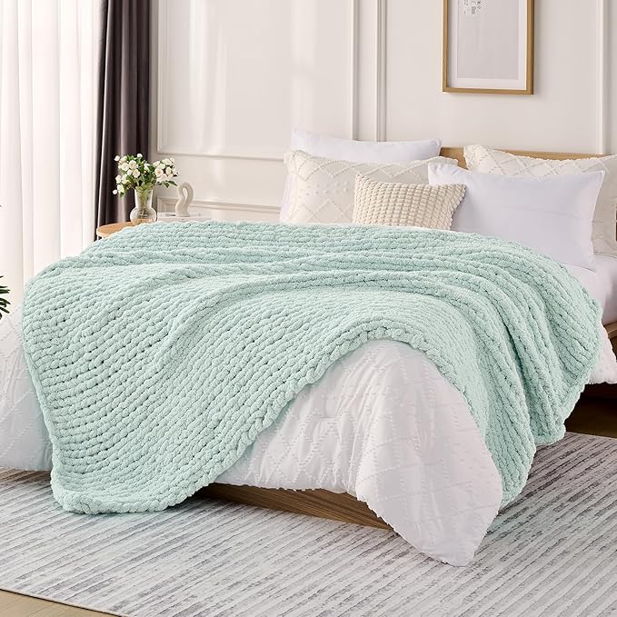 L'AGRATY Chunky Knit Throw Blanket for Couch, 50 x 60 Inches, Mint Green | Handmade Chenille Crochet Blanket for Sofa Bed, Thick Cable Knitted Blankets for Room Home Decor, Birthday Gift for Women Mom