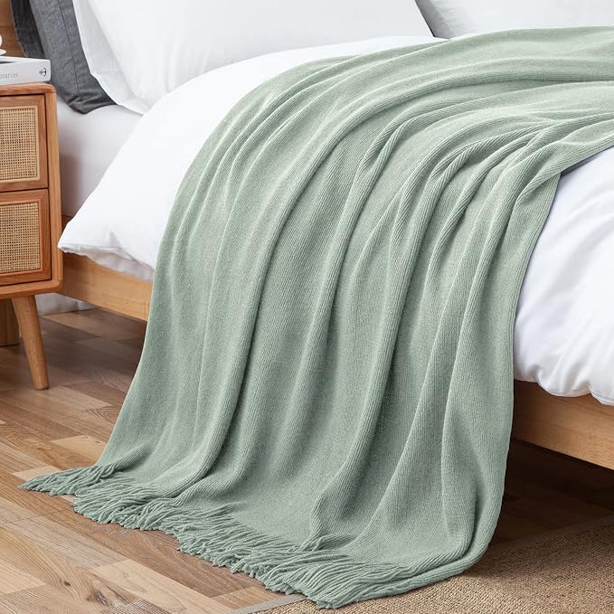 Vonty Sage Green Knitted Throw Blanket with Tassels Fringe, 50x60 Acrylic | Super Soft And Lightweight, Year-Round Cozy Warmth, Farmhouse Decorative Style, Machine Washable, for Couch, Sofa or Bed