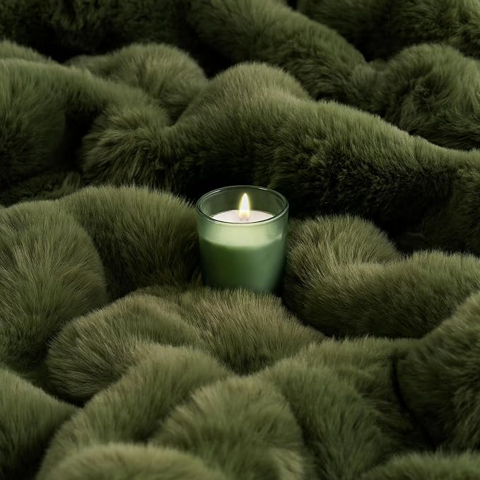 Luxury 1000GSM Rabbit Faux Fur Blanket, Super Warm Cozy Brown Blankets for Couch Bed Sofa, Ruched Plush Fuzzy Elegant Soft Reversible Mink Blanket Living Room Bedroom, 50" x 60",Forest Green