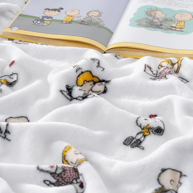 Berkshire Blanket Peanuts® VelvetLoft® Cute Character Snoopy Plush Oversized Throw Blanket, Peanuts I got a Valentine White (50in x 60in)