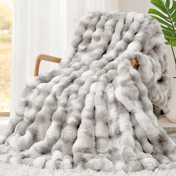 Luxury 1000GSM Faux Rabbit Fur Throw Blanket, Super Heavy Warm Cozy Grey Blankets for Couch Bed Sofa, Ruched Plush Fuzzy Elegant Soft Reversible Mink Blanket for Living Room Bedroom