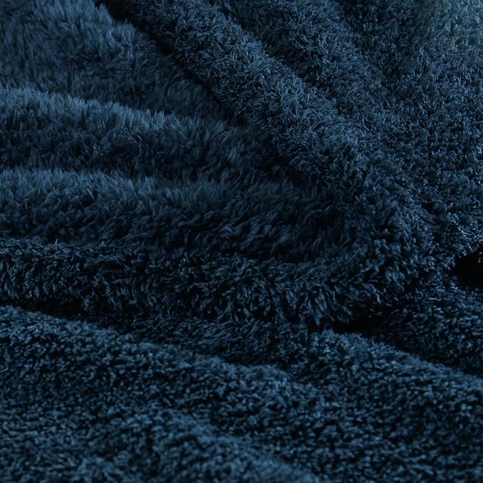 Exclusivo Mezcla Fleece Throw Blanket for Couch and Sofa, 50" x 60" | Super Soft and Cozy Fluffy Blanket for Women, Lightweight and Fuzzy Throw for Home Decor, All Season, Navy Blue
