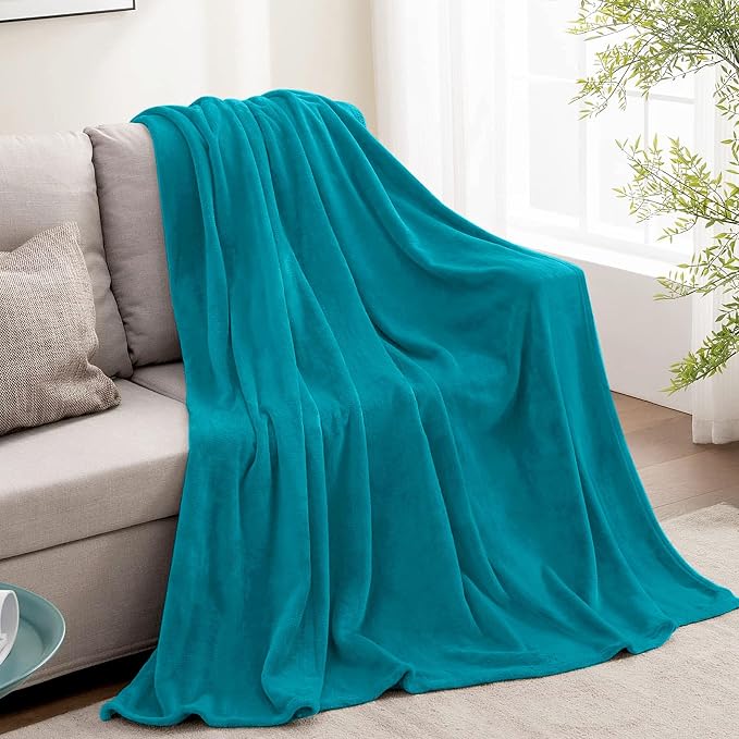 BEDELITE Fleece Blanket Soft Plush Twin Size Blanket Teal Blue 60"x80" | Ultra Soft Fleece, Plush Microfiber, Lightweight Warmth, All Season Comfort, Fade Resistant, Machine Washable, Couch Sofa Bed