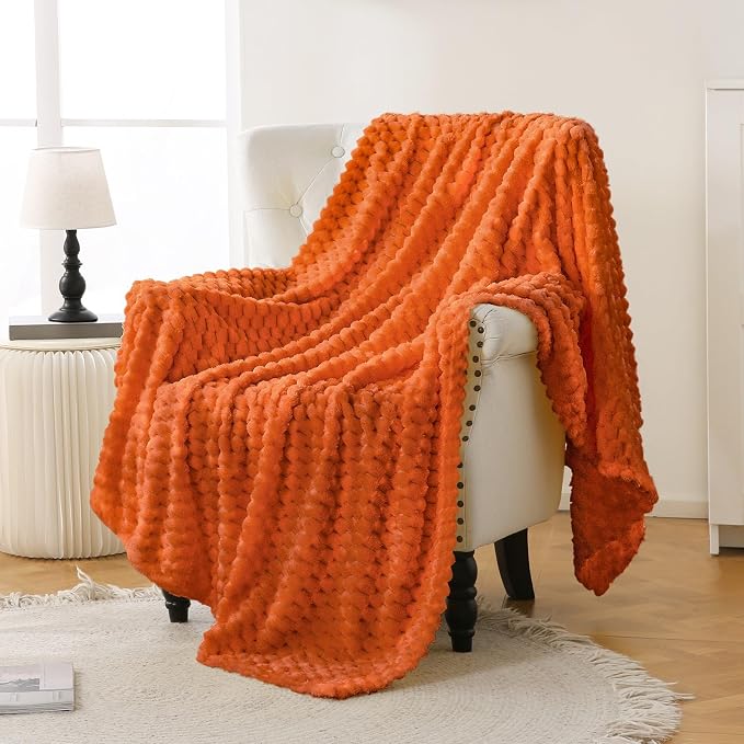 Bnuitland Orange Flannel Throw Blanket (50X70 inches), 300 GSM Fleece Cozy Warm Soft Home Decor Lightweight Bed Sofa Blanket for Adults, Suitable for All Seasons.