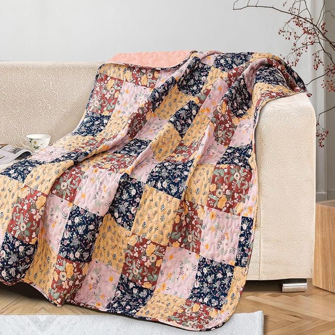 Exclusivo Mezcla Reversible Boho Quilted Throw Blanket, 50"x 60" | Lightweight Summer Quilt Throw, Designed for Bed/ Couch/ Sofa, Brown Patchwork Pattern