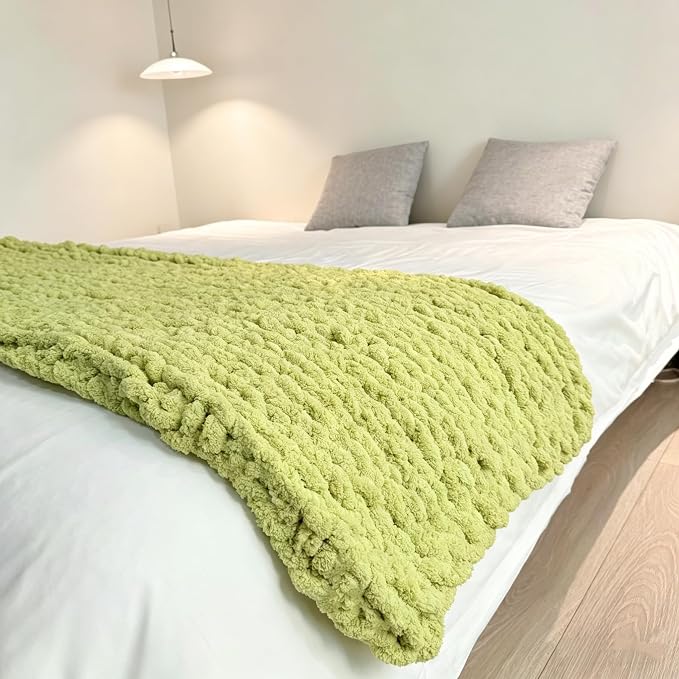 Soft Chunky Knit Throw Blanket for Couch, Cozy Warm Knitted Blankets | Hand Knit with Jumbo Chenille, Lightweight Warm Fluffy Decor for Women, Mom, Her & Girls, Sofa, Chair, Bed, 40"×40" (Green)