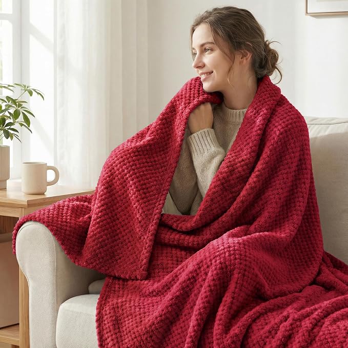 Exclusivo Mezcla Soft Waffle Fleece Bed Blanket Twin Size, Deep Red | Lightweight Plush Blanket for Bed, Couch, Sofa, Cozy Fluffy Design for Bedroom, Guest Room, All Season, 60x80 Inches