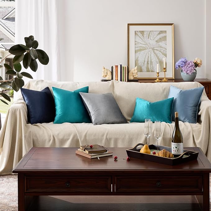 GIGIZAZA Teal Velvet Pillow Covers 20x20 Decorative Pillows Pack of 2 | Blue Throw Pillows for Couch Sofa,280gsm Soft Textured Fabric,Modern Square Pillowcases,Luxury Cushion Covers