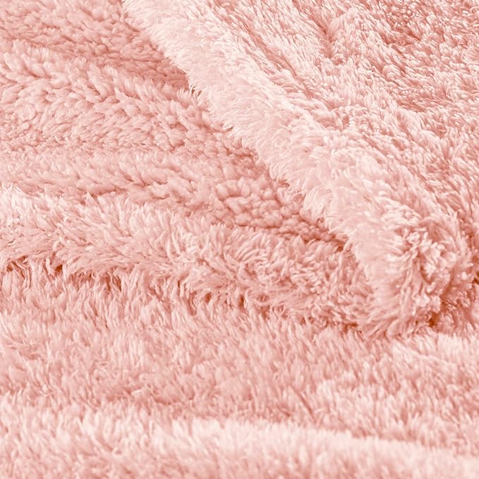 Exclusivo Mezcla Fleece Throw Blanket for Couch and Sofa, 50" x 60" | Super Soft and Cozy Fluffy Blanket for Women, Lightweight and Fuzzy Throw for Home Decor, All Season, Light Pink