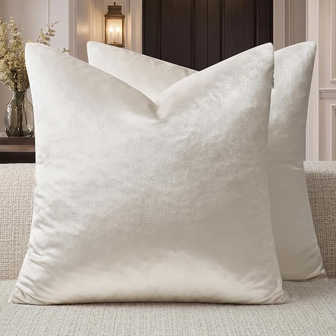 GIGIZAZA Velvet Pillow Covers 20x20 Decorative Pillows Pack of 2 Ivory | Beige Throw Pillows for Couch Sofa,280gsm Soft Textured Fabric,Modern Square Pillowcases,Luxury Cushion Covers
