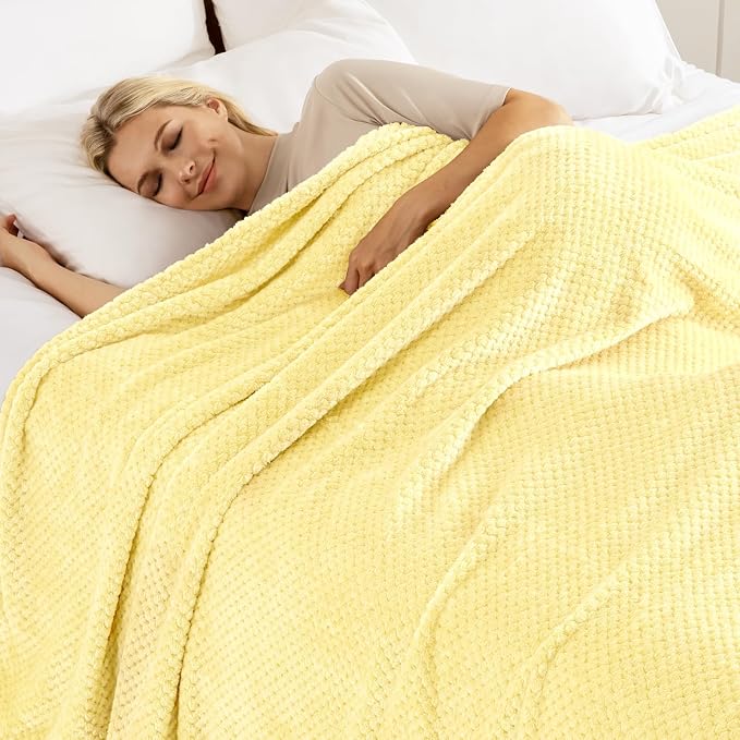 Exclusivo Mezcla Large Waffle Fleece Throw Blanket for Couch, Light Yellow | Lightweight Soft Blanket for Sofa, Bed, Living Room, Plush Fluffy Throw for Home Decor, Travel, All Season, 50x70 Inches