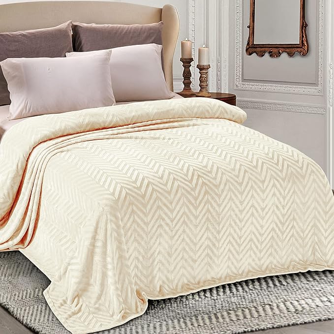 Whale Flotilla Flannel Fleece Fall Bed Blanket Twin Size, Ivory | Lightweight Breathable Soft Bedspread, Plush Fluffy Coverlet Chevron Design Decorative Blanket for Home Life, 60x80 Inch
