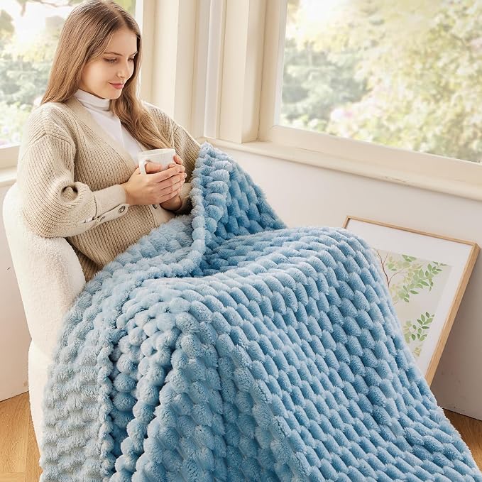 NEWCOSPLAY Fleece Clouds Cozy Twin Blanket for Couch, Blue, 60"x80" | Premium Silky Flannel Blanket, Soft Lightweight Fluffy Throw Blanket for Bed Sofa Decor, Gift for All Season Use